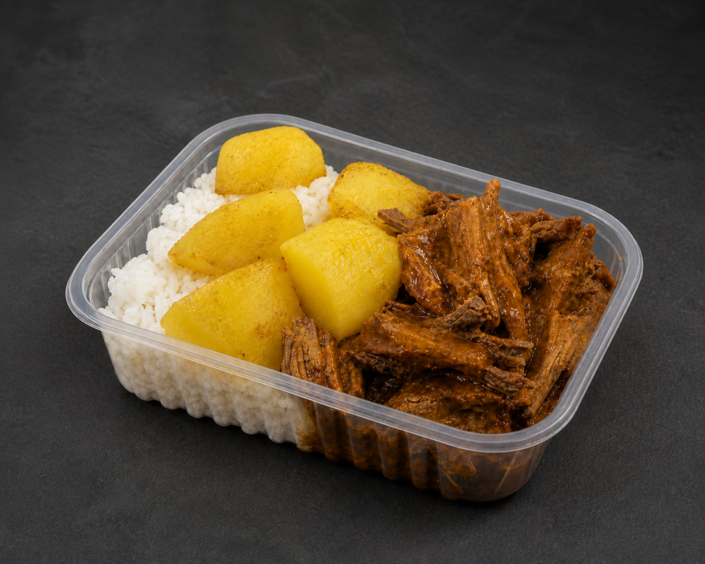 Arroz branco, carne assada ao molho e batata G